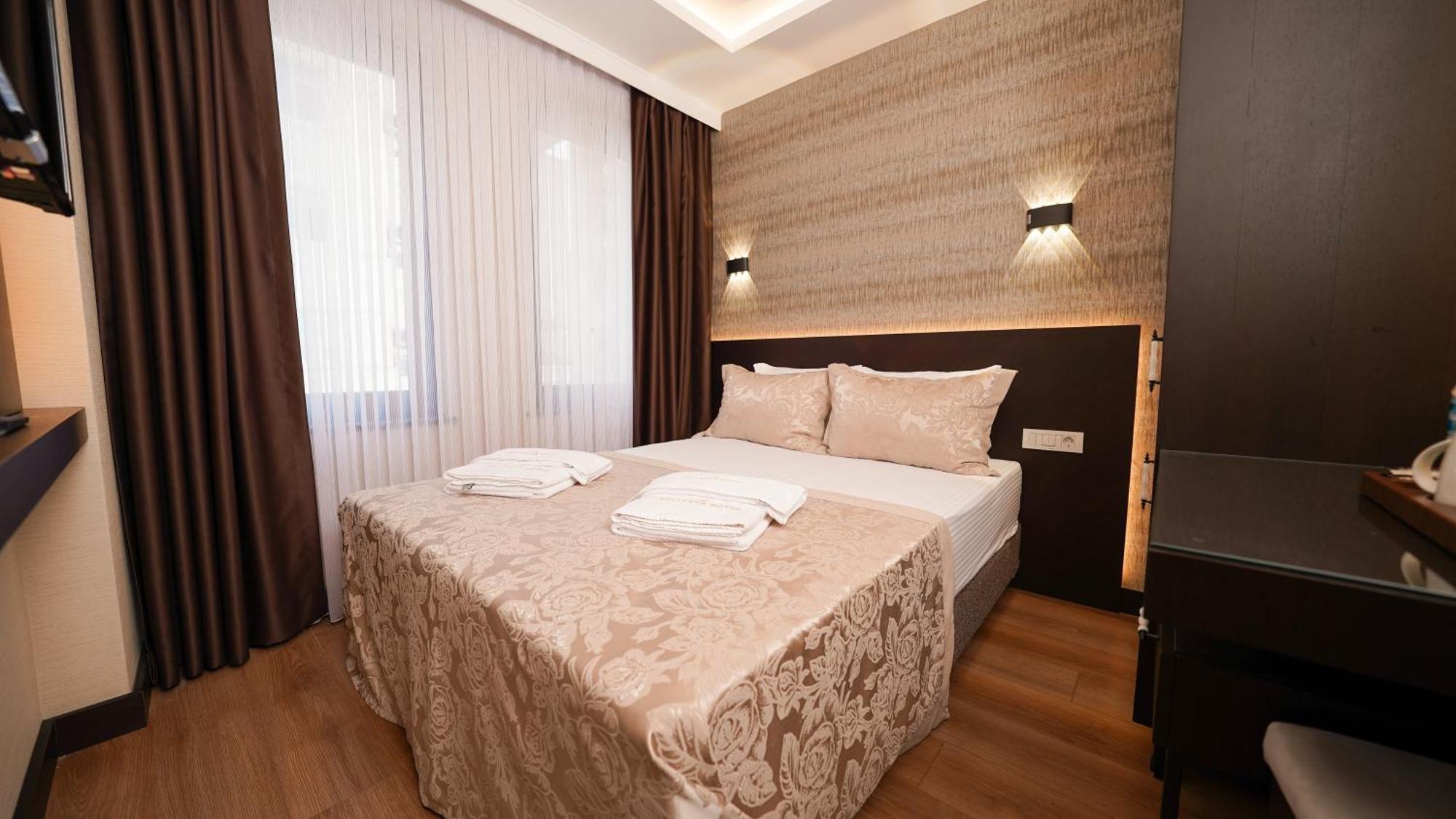 Bellezza Hotel Istanboel Buitenkant foto
